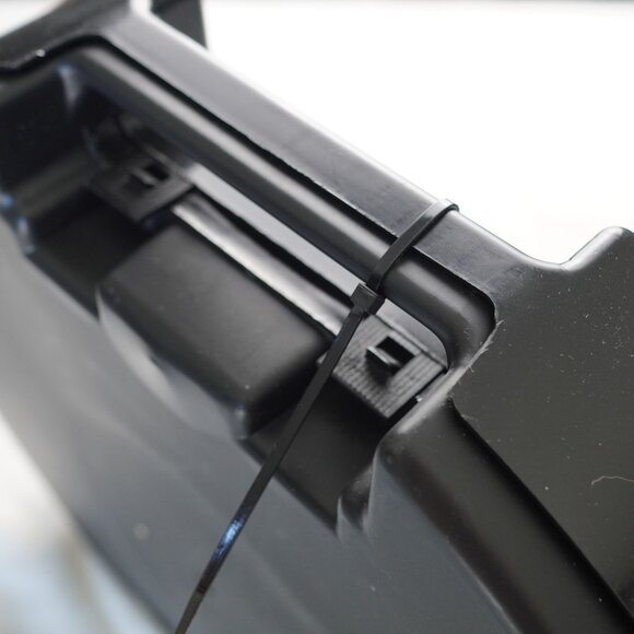 NWT Auto-Trac SCC Tire Chains PN#0232410 for Trucks &‎ SUVs Self-Tightening - Picture 4 of 4